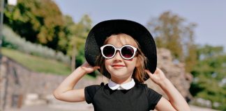 Cum să alegi ochelarii de soare potriviți pentru copii Cum să alegi ochelarii de soare potriviți pentru copii
